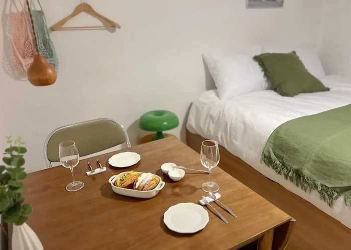 In Green, New Mangwon Station 3 Minutes On Foot, Free Luggage Storage * Séoul