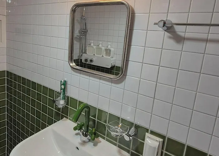 In Green, New Mangwon Station 3 Minutes On Foot, Free Luggage Storage Appartement *